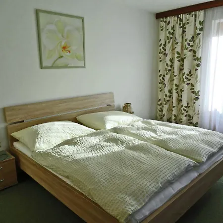 Apartment With Balcony In Hart Im Zillertaler Fuegen
