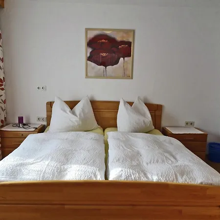 Апартаменты Apartment With Balcony In Hart Im Zillertaler