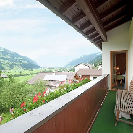 With Balcony In Hart Im Zillertaler Lejlighed