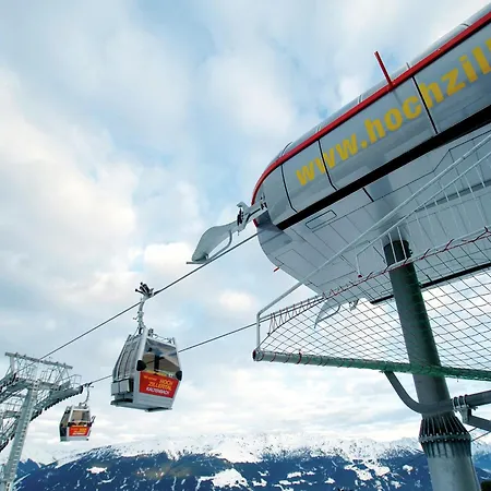 Апартаменты Apartment With Balcony In Hart Im Zillertaler Фюген